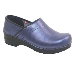 Sanita Cairo Signature Purple Clogs